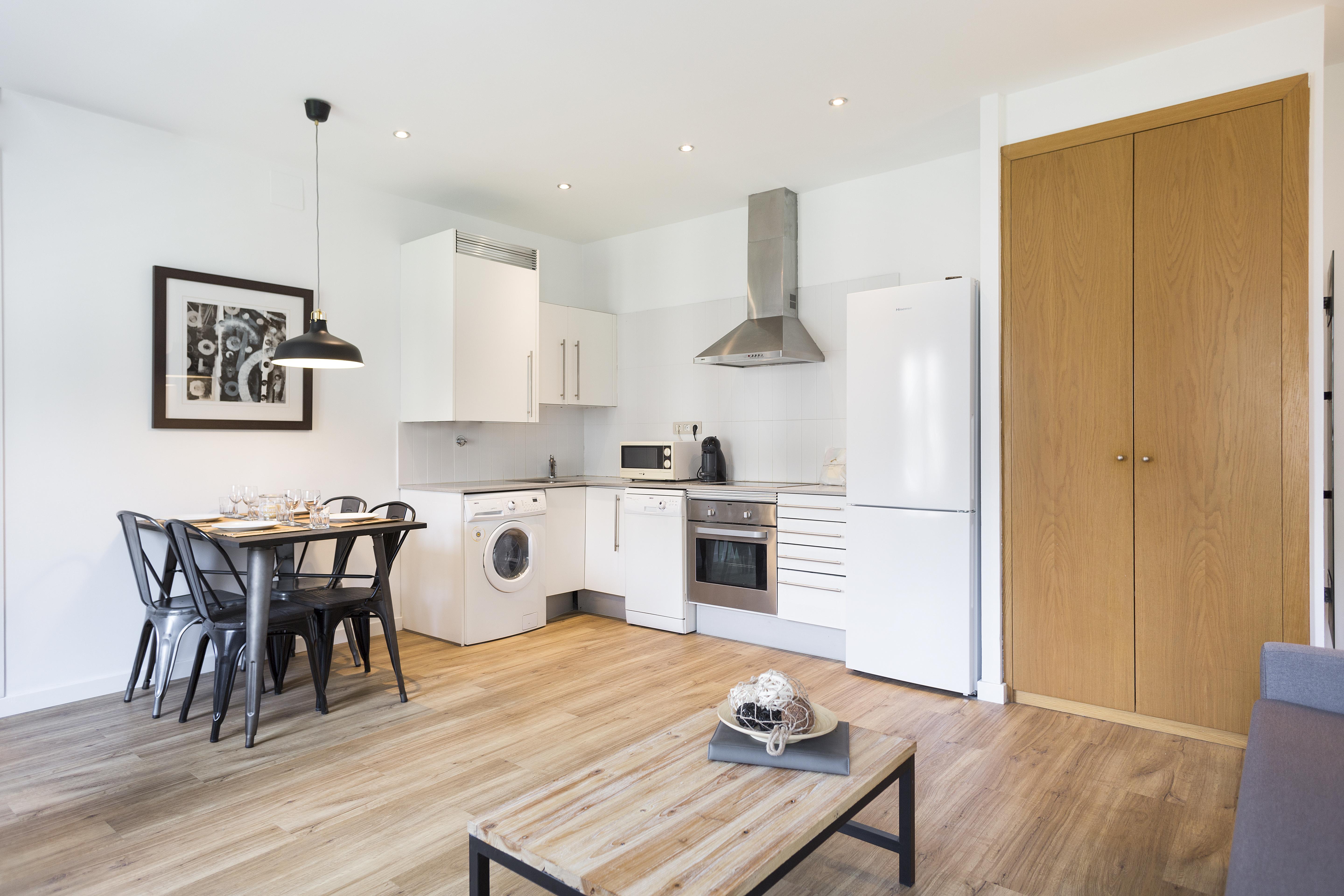 Amister Apartments Barcelona Eksteriør bilde