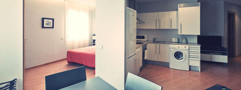 Amister Apartments Barcelona Eksteriør bilde