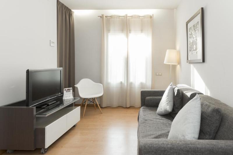 Amister Apartments Barcelona Eksteriør bilde
